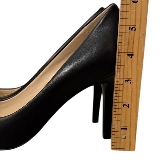 COLE HAAN Black Heel Pumps SZ 8B - Picture 6 of 11